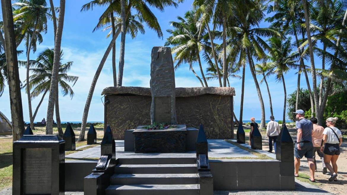 Tsunami memorials begin as Asia mourns disaster 20 years on