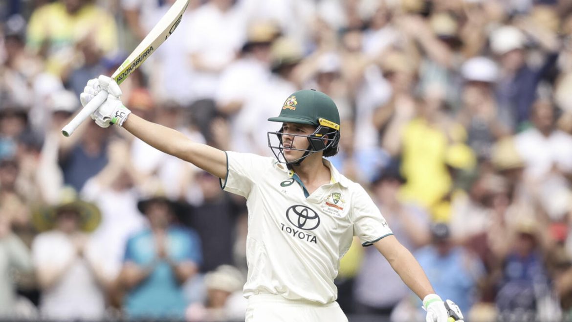 Fearless Konstas slams 60 as Australia take upper hand against India