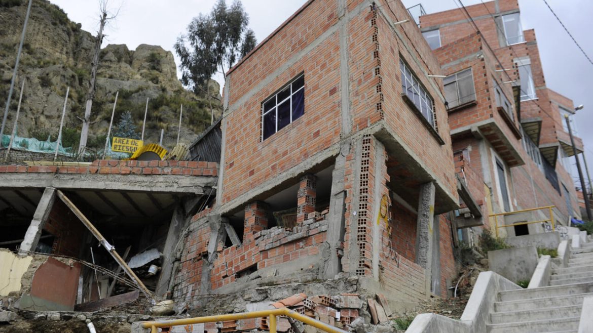 'Afraid to live here': urban Bolivia's death